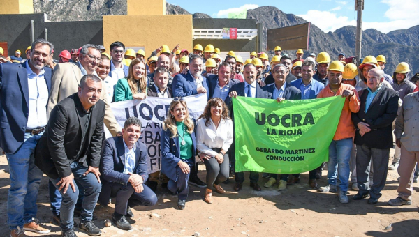 Puy Soria destacó el compromiso de Quintela de generar y mantener el empleo en la construcción con más obras